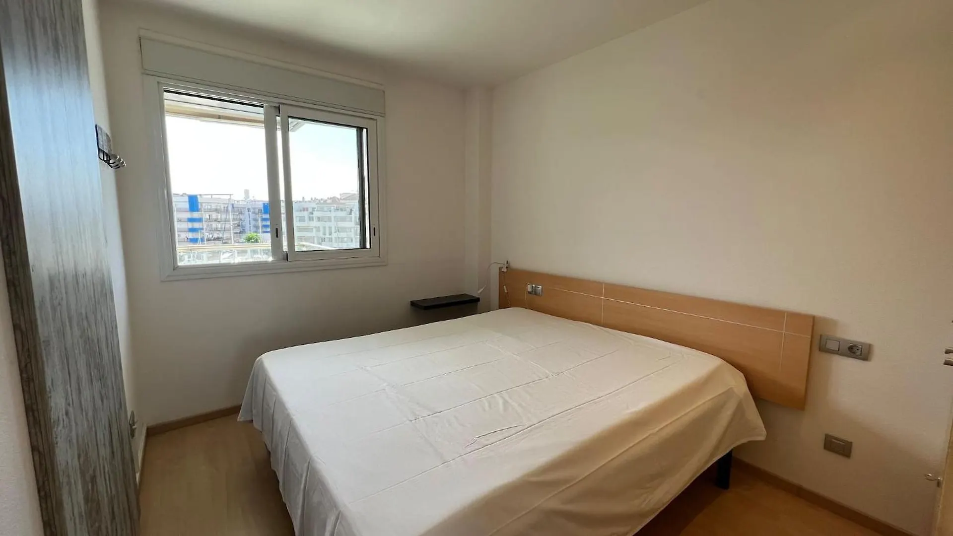 Appartement Precioso Piso Con Vista Al Canal Y Piscina En Roses Av-69